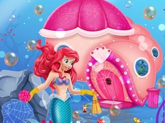 Ariel Underwater World