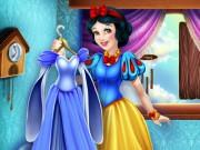 Snow White's Closet