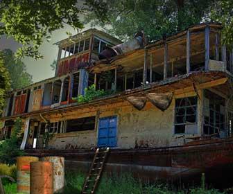 Mangrove Ship Treasure Escape